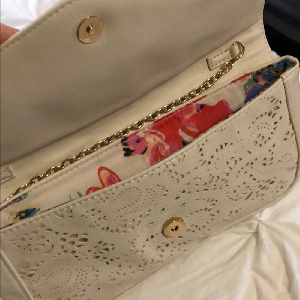 Hand bag - Picture 2 of 2